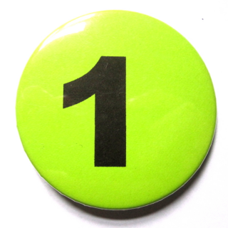 Button 59mm mit Zahlenreihe grün